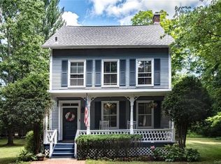 5 Old Mill Rd, West Nyack, NY 10994