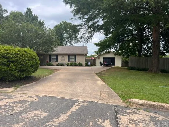 1728 Westwood Cv, Jonesboro, AR 72401