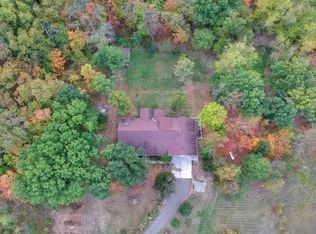 6528 Yorkshire Ln, Eaton Rapids, MI 48827