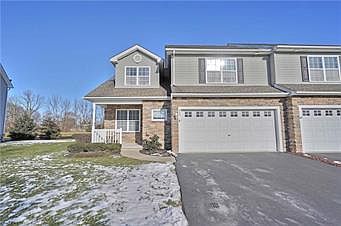 2nd image of 805 N Fork Dr