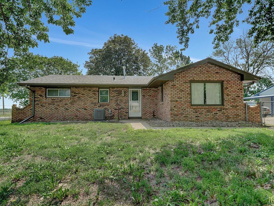 1st image of 3026 NW 49th St