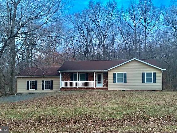2nd image of 7217 Sherwood Forest Dr