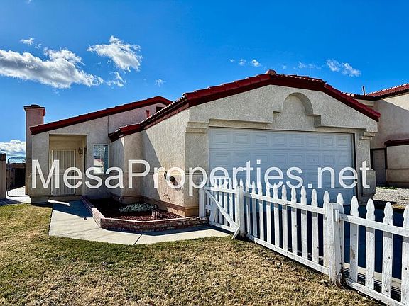 3rd image of 16953 Sorrento Ln
