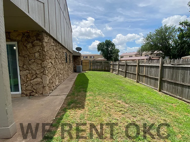 3613 Wynn Cir — Photo 21