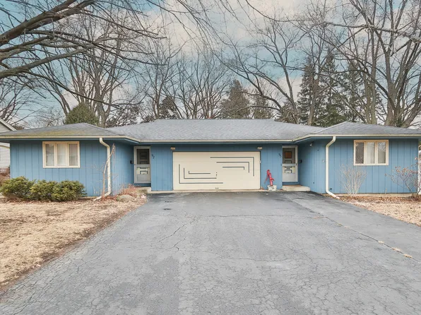 95 Pine Ct #97, Crystal Lake, IL 60014