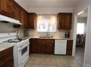 110 S Walnut St, Anaheim, CA 92805