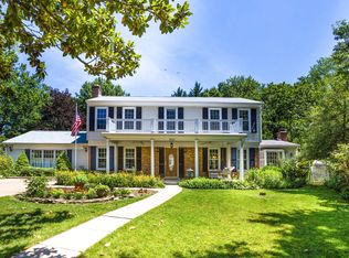 8602 Howrey Ct, Annandale, VA 22003