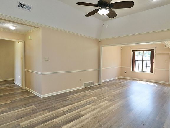5th image of 6853 Andrews Rd