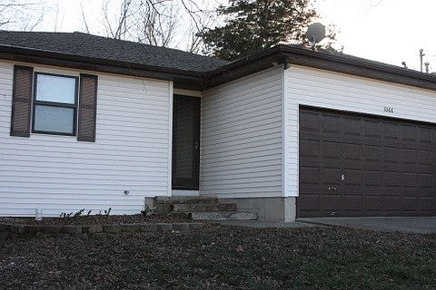 2nd image of 3366 E Salem St