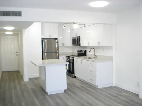 2903 NE 163rd St APT 204, North Miami Beach, FL 33160