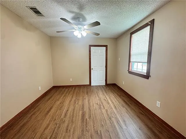 1336 Egania St — Photo 8