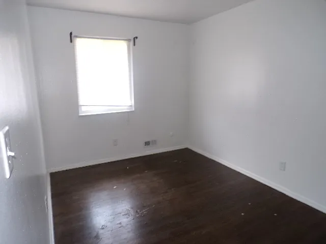 3024 Rotunda Ct S — Photo 8