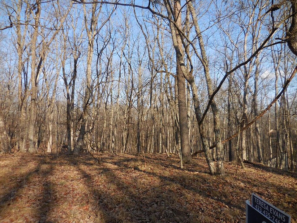 1st image of 133 Greenbrier Loop