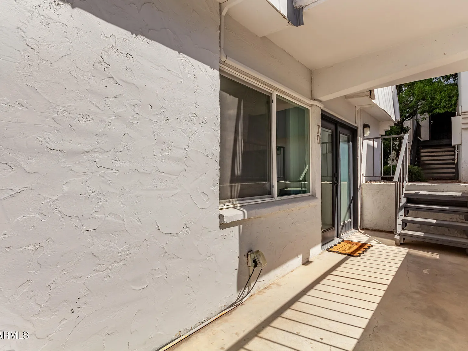 1 bed, 1.0 bath, 702 sqft, $1,500 — Photo 2