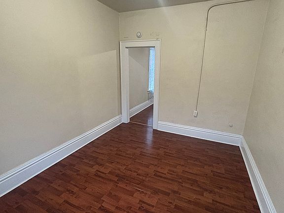 3rd image of 307 1/2 W 2nd Ave APT 10