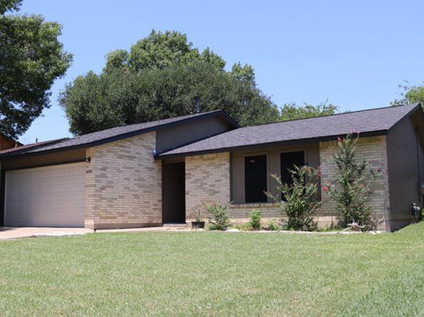 1400 Troy Ln