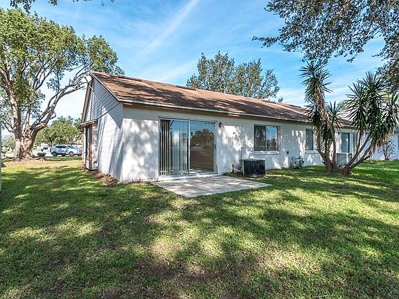 4th image of 2372 Turpin Dr
