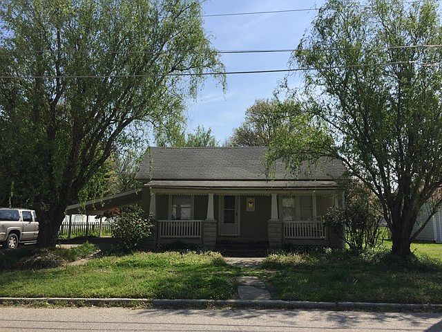 1st image of 209 S Jefferson St