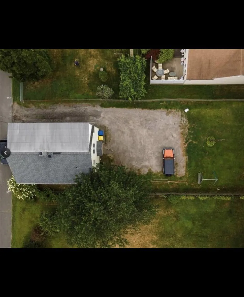 73 Norton St — Photo 3
