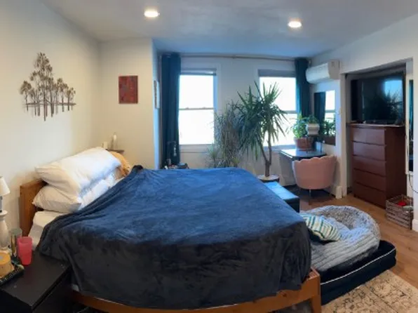 3220 W Willard St, Philadelphia, PA 19129