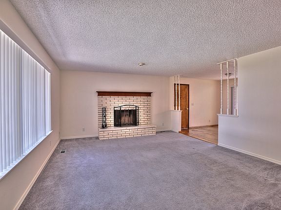4th image of 4125 Ironton Dr