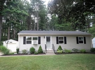 187 Hanson Dr, Springfield, MA 01128