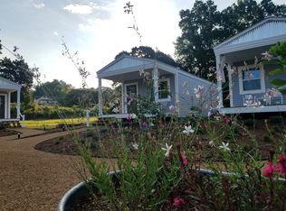 73 Seafood Ln, Irvington, VA 22480