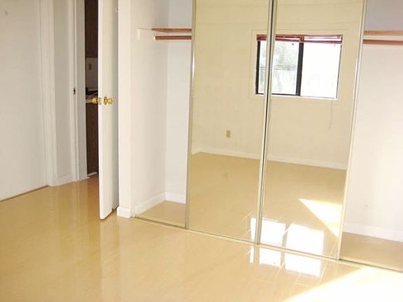 Large Bedroom