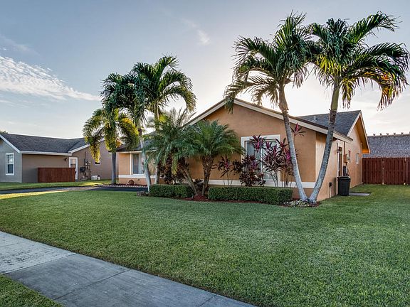 5th image of 19417 Carolina Cir