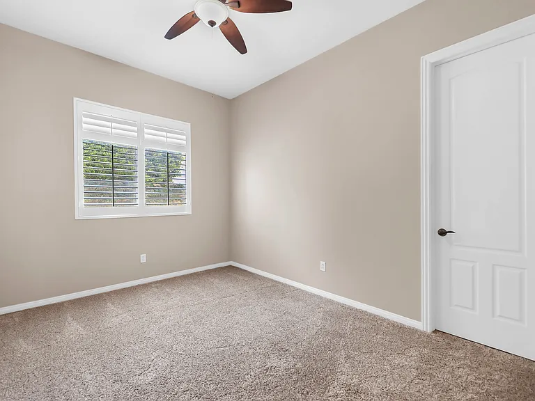 112 Tesori Dr — Photo 28