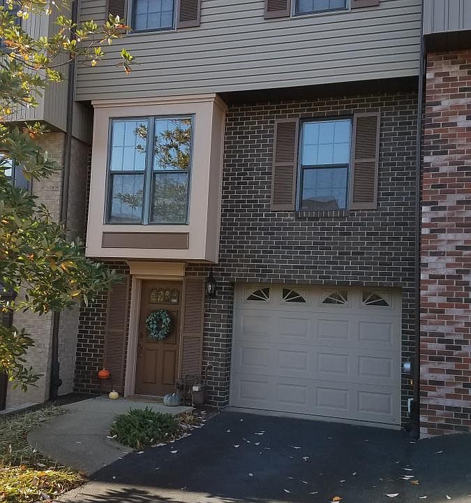 658 Woodcrest Drive