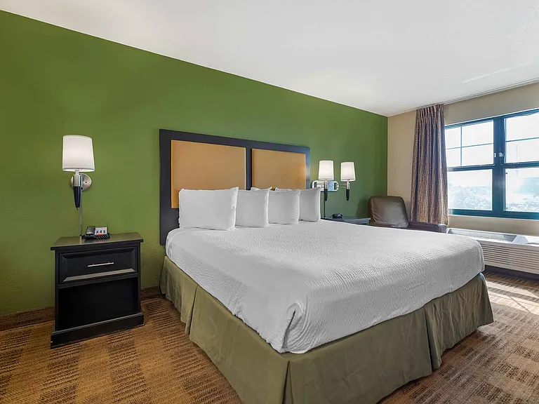 Studio Suite - 1 King Bed
