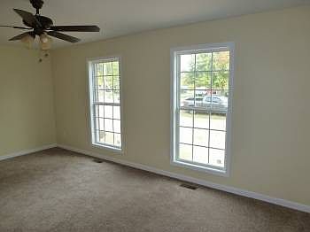 4th image of 334-336 Caroline Dr