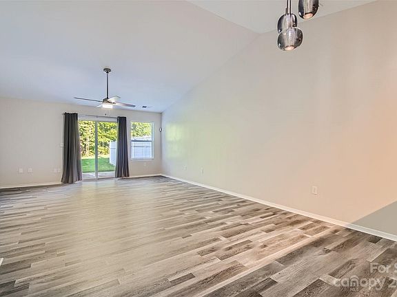 3rd image of 6451 Ziegler Ln