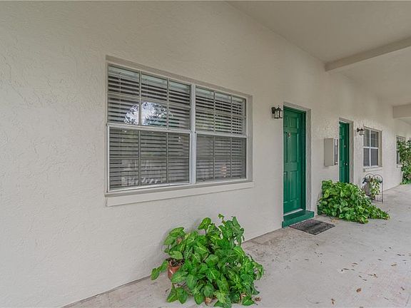 3rd image of 4325 Aegean Dr APT 240B