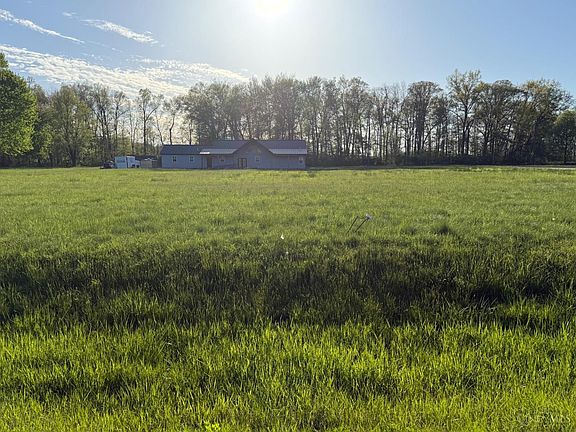 5th image of 980 Krupp Dr