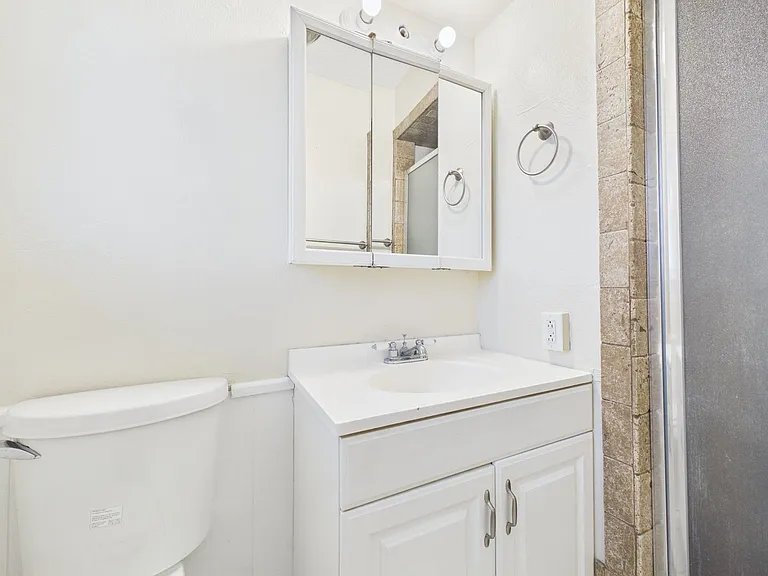 4663 SE Brighton Dr — Photo 15