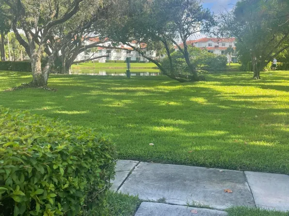 1205 Crystal Way, Delray Beach, FL