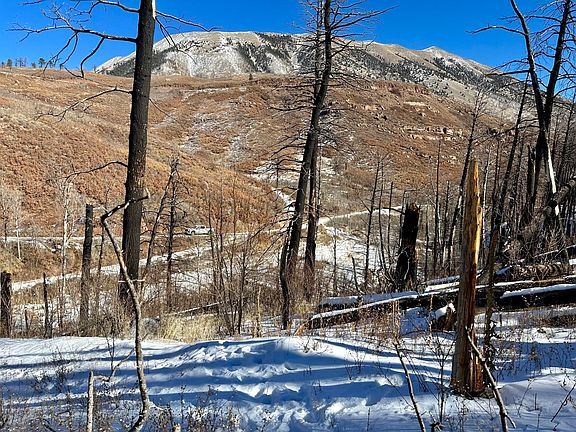 3rd image of 28 La Vista Acres