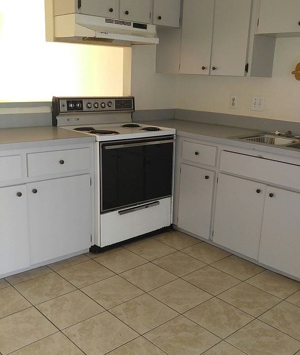 1st image of 4613 Skyline Blvd APT 101
