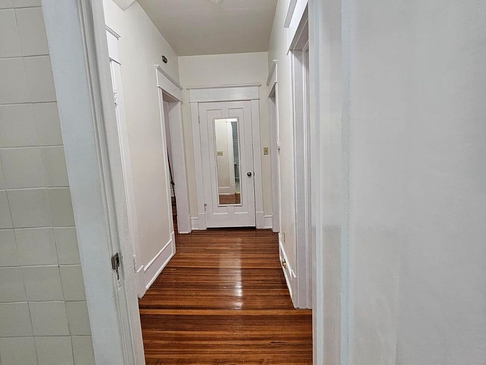 2nd image of 1812 Westover Ave SW