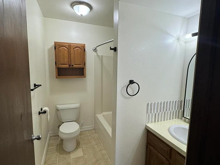 23 E Mountain Rd #B — Photo 12