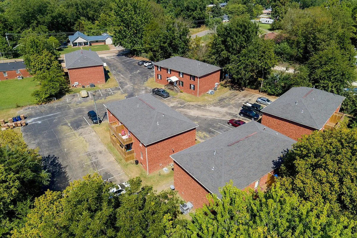 Building Photo - 436 Natchez Trace Dr