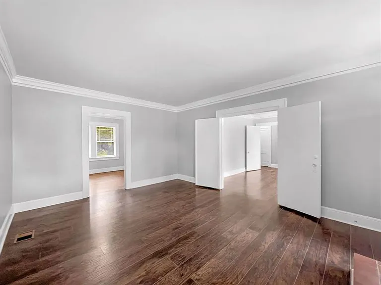 2794 Lake Harbin Rd — Photo 5