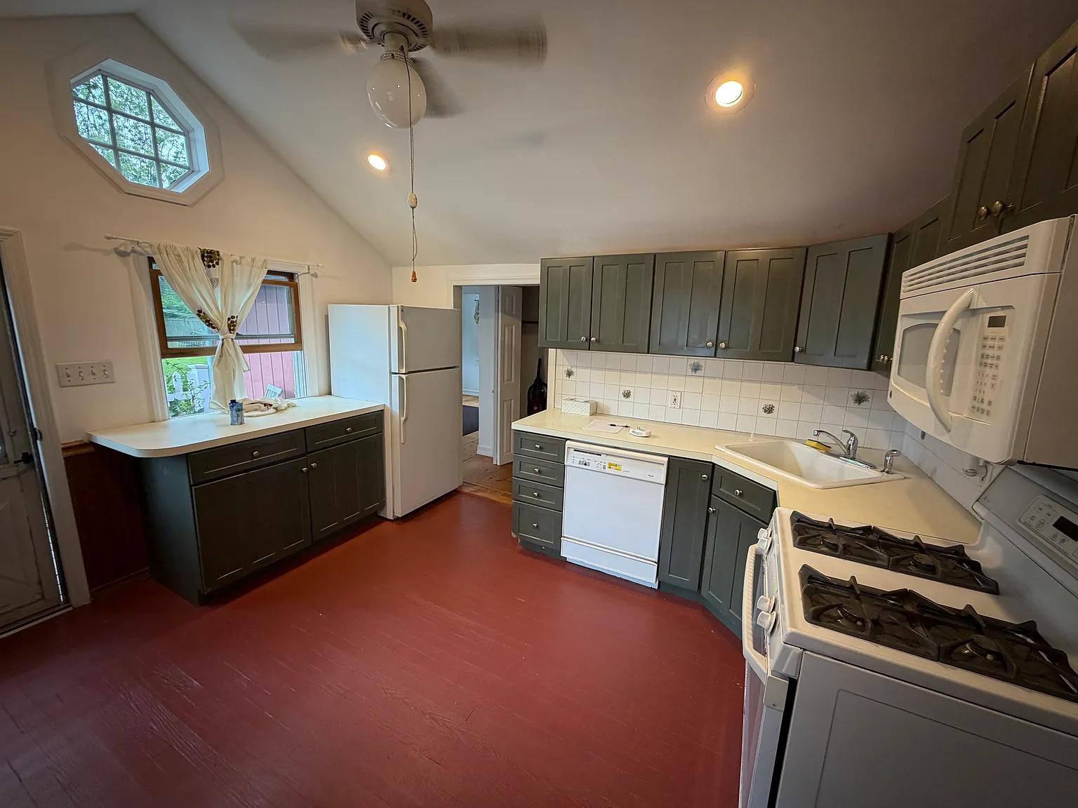 1 bed, 1000 sqft, $2,250 — Photo 1