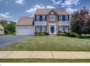 20 Buck Ln, Upper Chichester, PA 19061