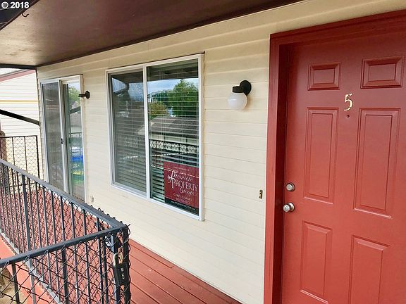 3rd image of 8208 NE 13th Ave APT A-5