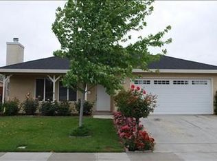 610 Park Dr, Dixon, CA 95620