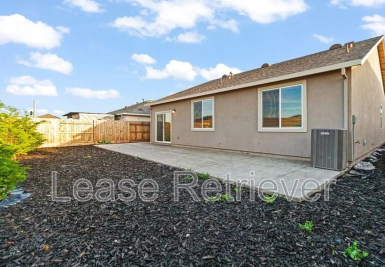 3461 Sina Ct — Photo 34