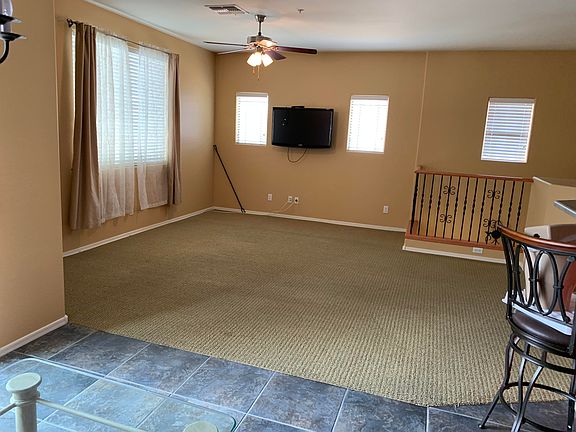 2nd image of 3006 E Dunbar Dr